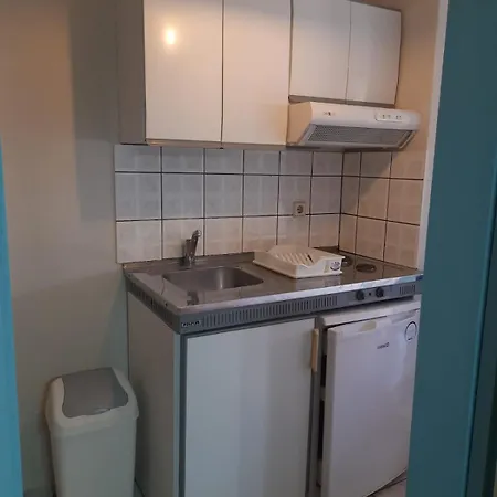 Ilias Apartment *